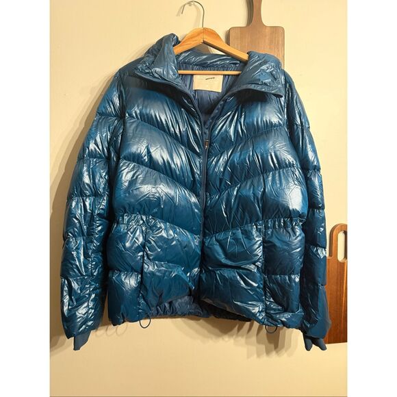 Athleta Blue Goose Down Coat Casual Full Zip Lofty Puffer Jacket Size Medium - Picture 1 of 5